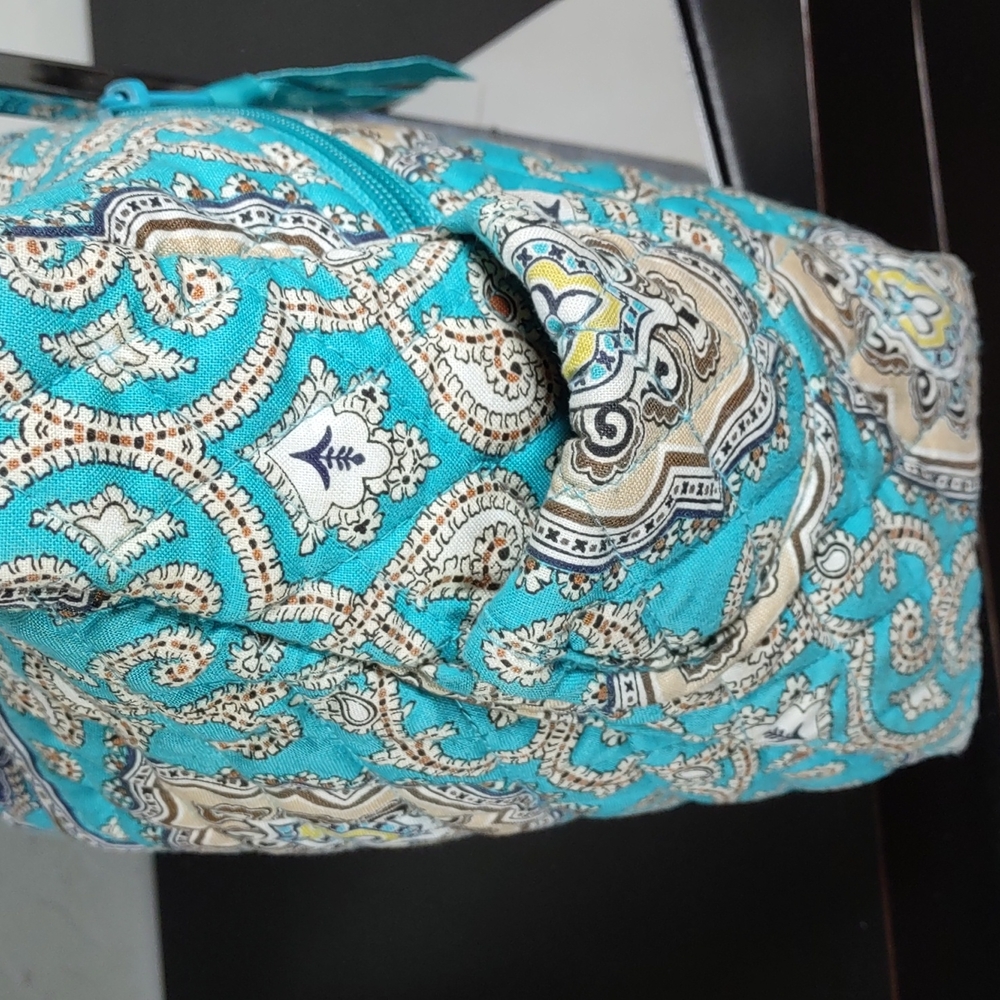Vera Bradley "Totally Turq" Quilted Shoulder Bag - Picture 4 of 10